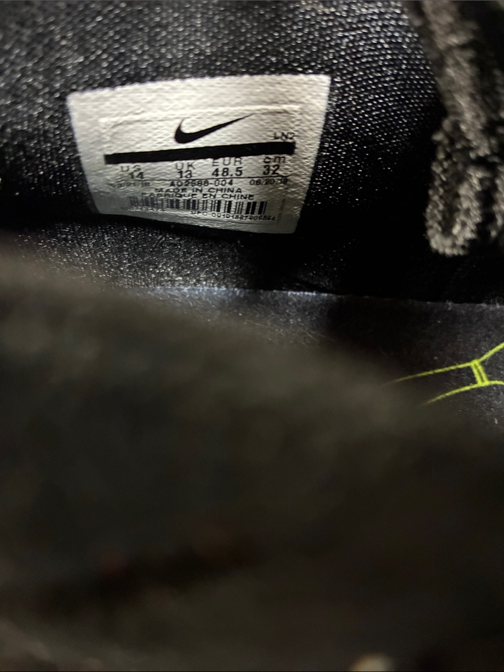 Nike LeBron XVI —I promise - Picture 6 of 8